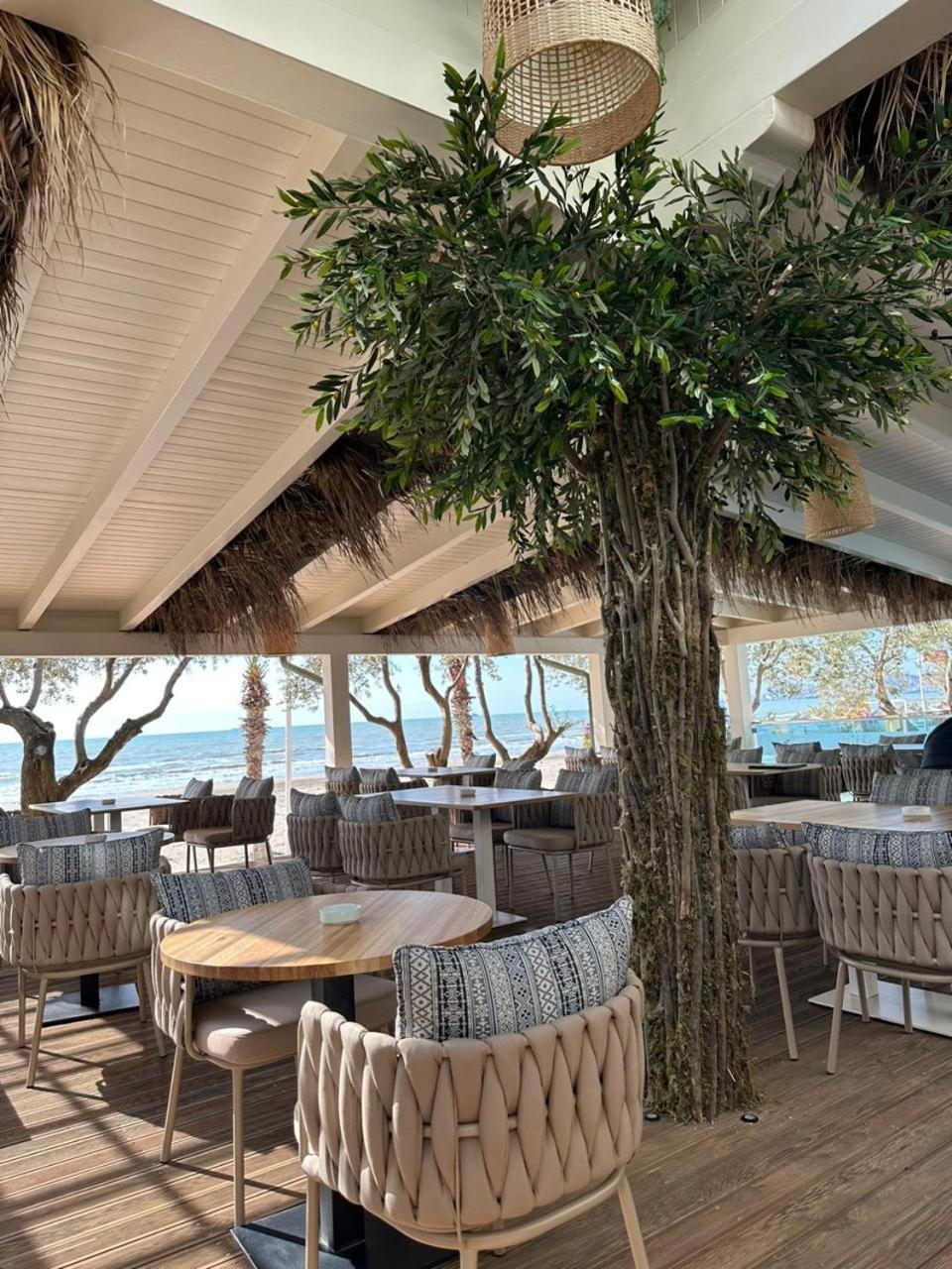 Hotel Majestic Durres Luaran gambar