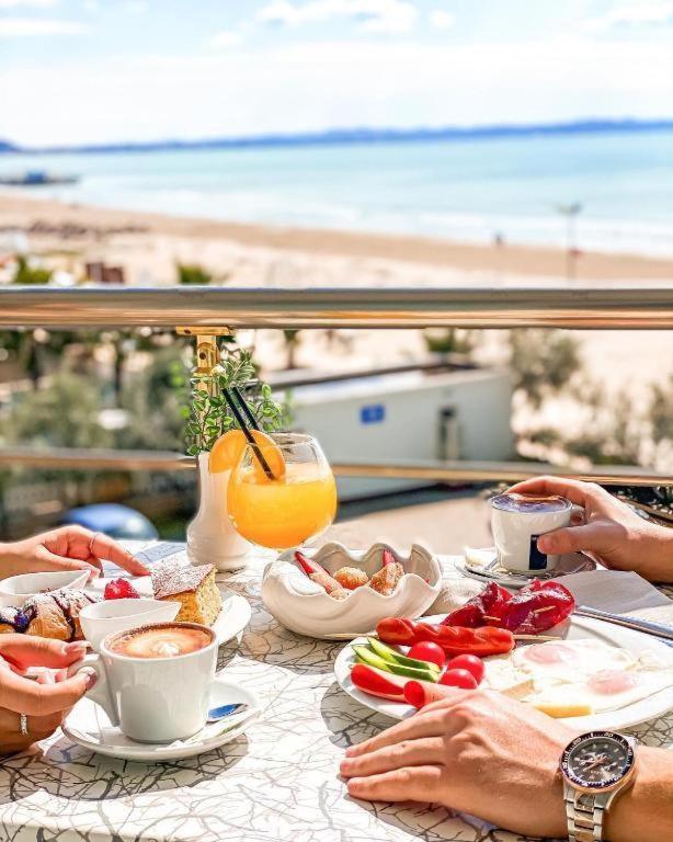 Hotel Majestic Durres Luaran gambar